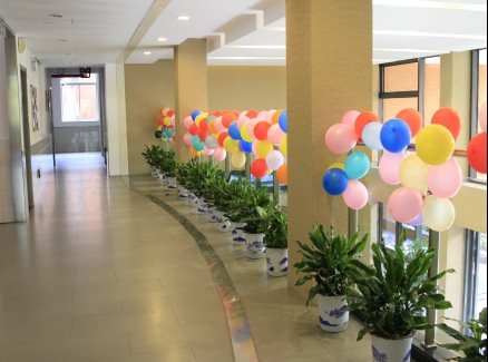 E:\兰生复旦中学文明单位创建\2017\市文明创建体系\5 平安健康达标 校园环境优化\5-17 服务保障\_MG_0397.JPG
